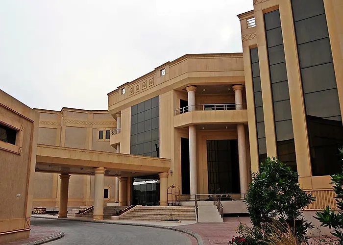 Executives Hotel - Azizia
