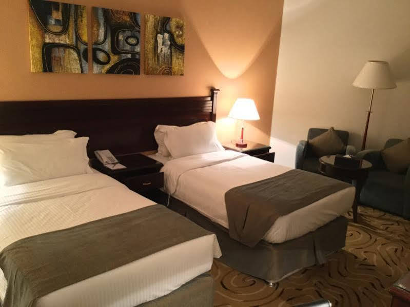 Executives - Azizia Hotel 3*