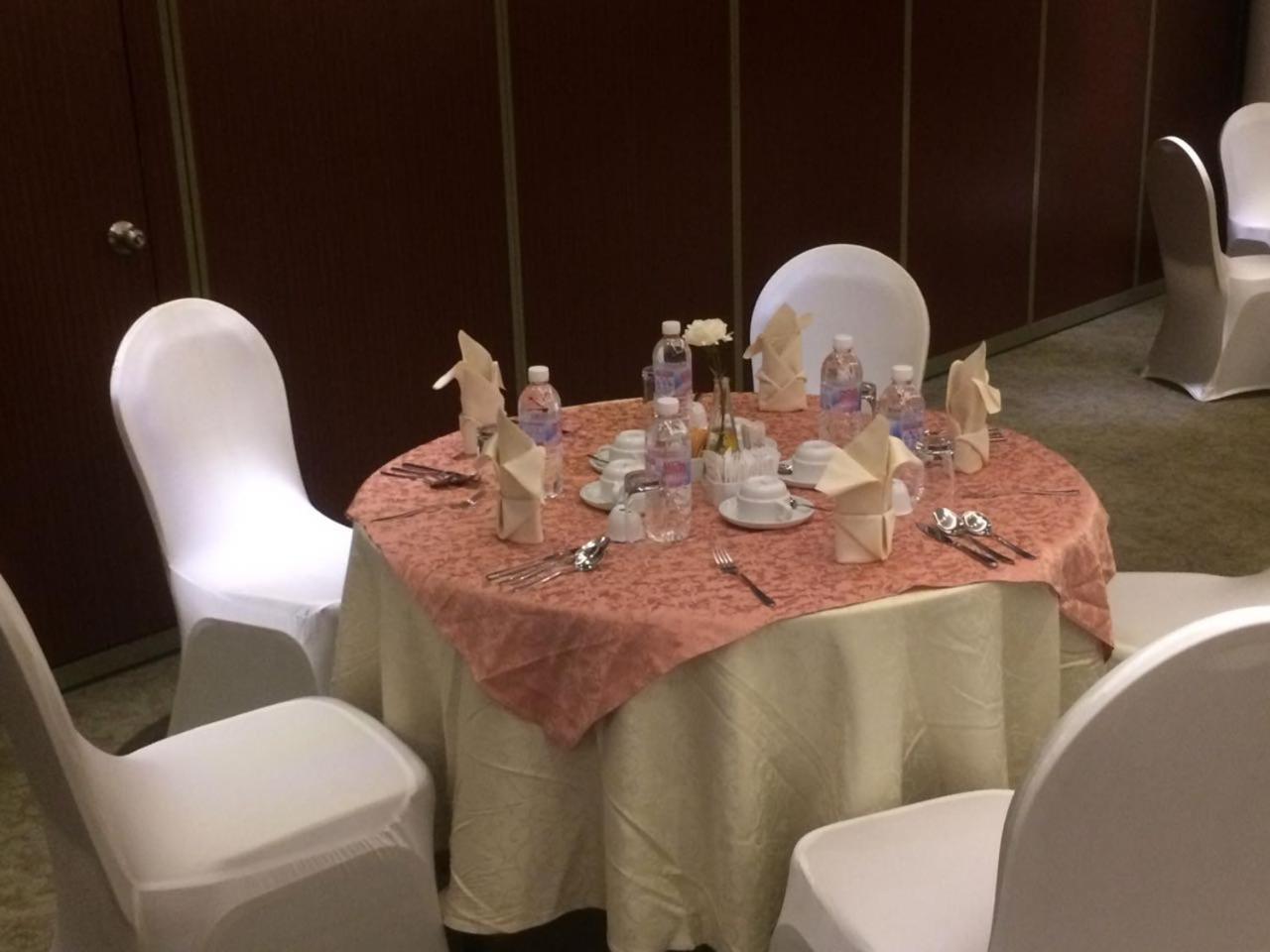 Executives - Azizia 3*