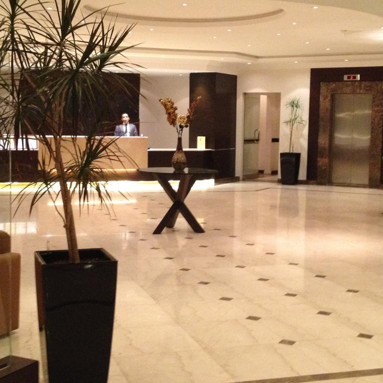 Executives - Azizia 3*