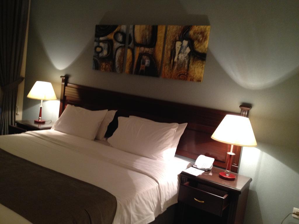 Hotel Executives - Azizia 3*